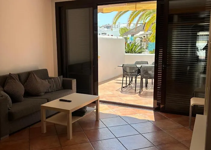 Adeje Paradise Апартаменти *